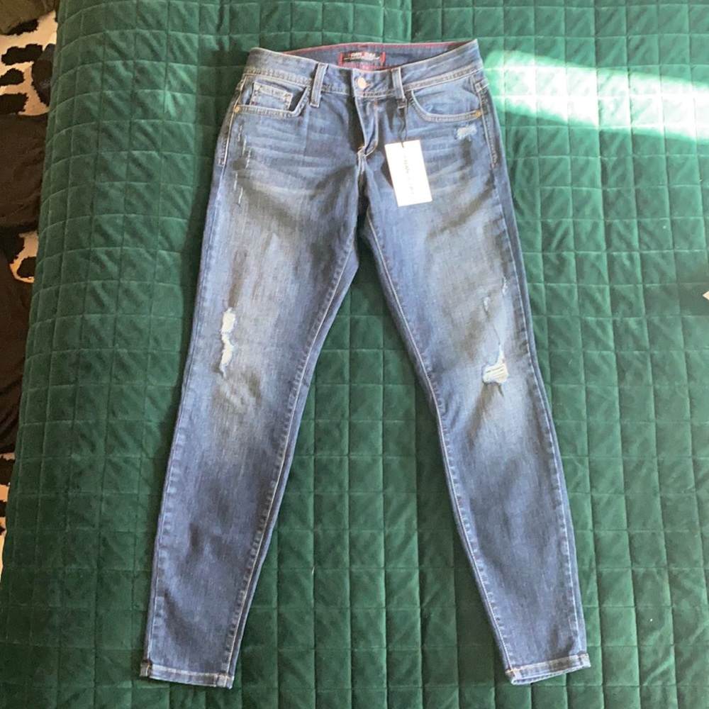 Fran Denim Kay petite medium destruction wash 27 NWT